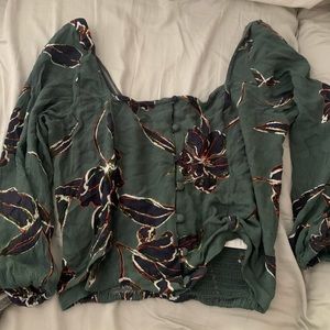 Billabong longsleeve crop size S